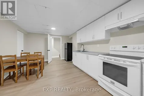 26 Peachtree Crescent Cambridge ON N1S 4W5