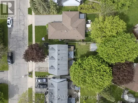 26 Peachtree Crescent Cambridge ON N1S 4W5