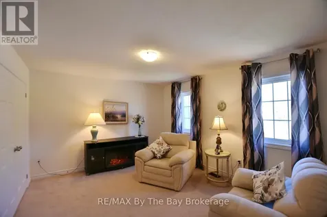 58 Providence Way Wasaga Beach ON L9Z 0G3