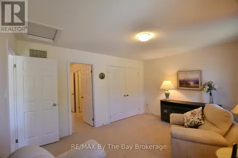 58 Providence Way Wasaga Beach ON L9Z 0G3