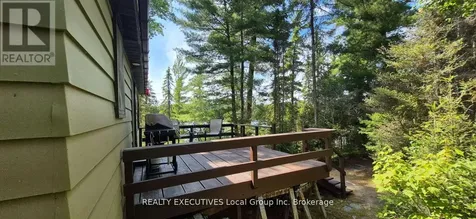 Pt 127 Island Temagami ON P0H 2H0