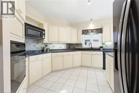 30 Doon Drive London ON N5X 3X2