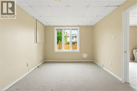 30 Doon Drive London ON N5X 3X2