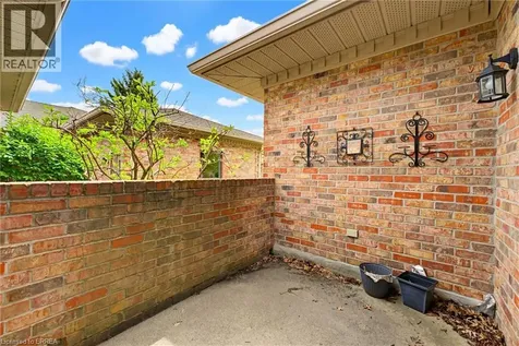 30 Doon Drive London ON N5X 3X2