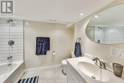1 Milne Avenue Toronto (oakridge) ON M1L 1J7