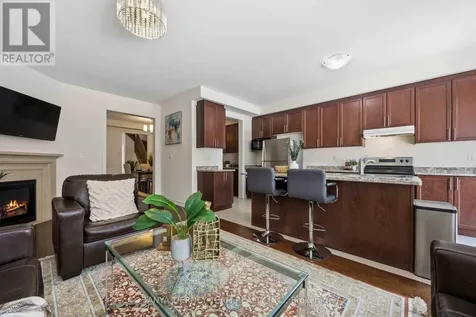 34 Mulgrave Street Whitby ON L1P 0J9