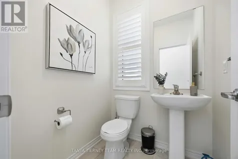 34 Mulgrave Street Whitby ON L1P 0J9