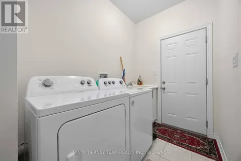 34 Mulgrave Street Whitby ON L1P 0J9