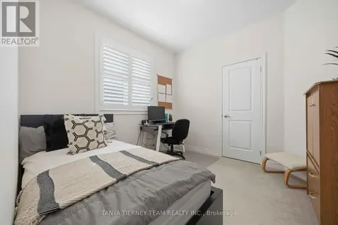 34 Mulgrave Street Whitby ON L1P 0J9
