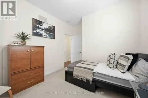 34 Mulgrave Street Whitby ON L1P 0J9