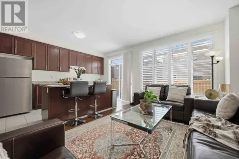 34 Mulgrave Street Whitby ON L1P 0J9