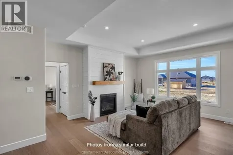 26 Rosewood Crescent Chatham ON N7M 0V4