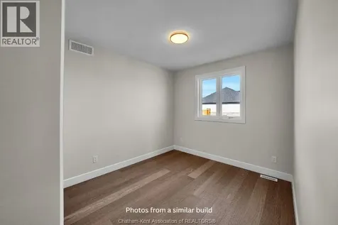 26 Rosewood Crescent Chatham ON N7M 0V4