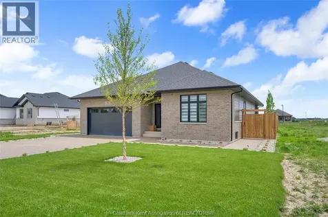 14 Rosewood Crescent Chatham ON N7M 0V4