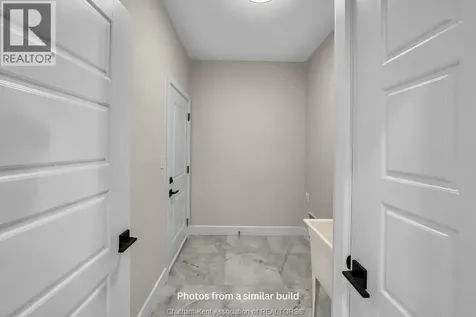 14 Rosewood Crescent Chatham ON N7M 0V4
