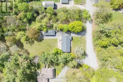 9 Colborne Street Oro-medonte ON L4M 4S1