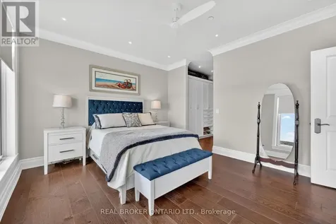 90 Orchard Point Road Orillia ON L3V 8K4