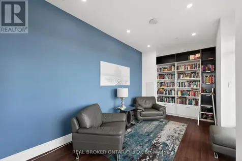 90 Orchard Point Road Orillia ON L3V 8K4