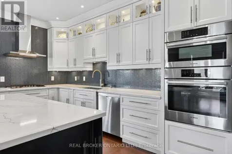 90 Orchard Point Road Orillia ON L3V 8K4