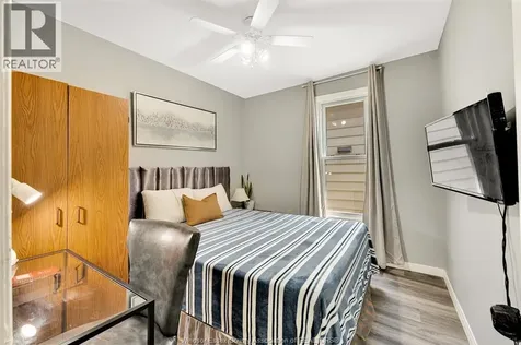 1055 Hall Avenue Windsor ON N9A 2M6