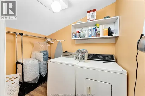 1055 Hall Avenue Windsor ON N9A 2M6