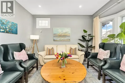 1055 Hall Avenue Windsor ON N9A 2M6
