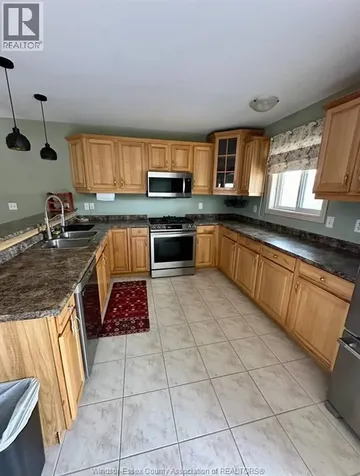 890 Southwood Drive Lakeshore ON N0R 1A0