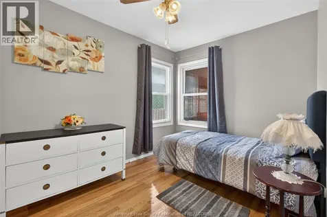3733 Vaughan Street Windsor ON N9C 1Z6