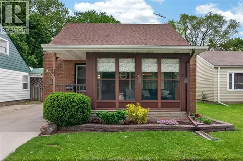 3733 Vaughan Street Windsor ON N9C 1Z6