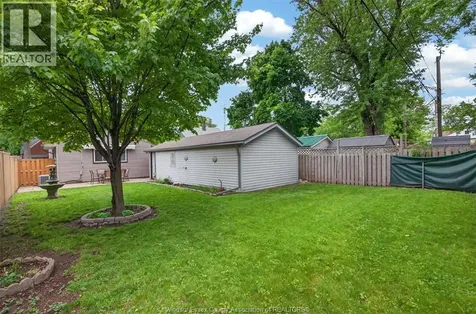 3733 Vaughan Street Windsor ON N9C 1Z6