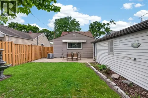 3733 Vaughan Street Windsor ON N9C 1Z6