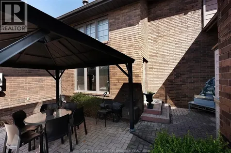 172 Pointe West Amherstburg ON N9V 3R6