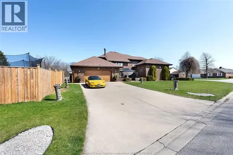 172 Pointe West Amherstburg ON N9V 3R6