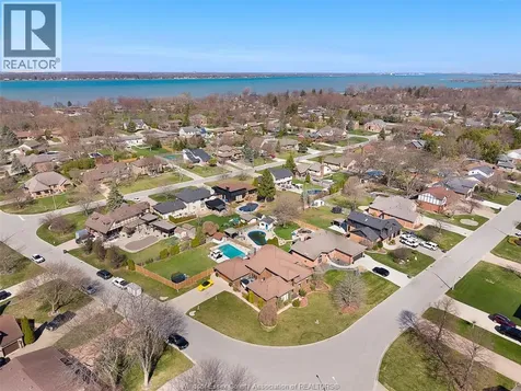 172 Pointe West Amherstburg ON N9V 3R6