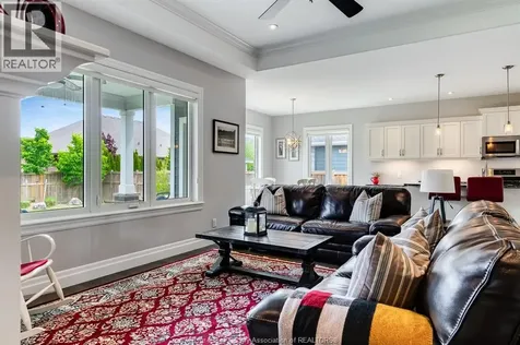 8 Wisteria Lane Kingsville ON N9Y 0E3