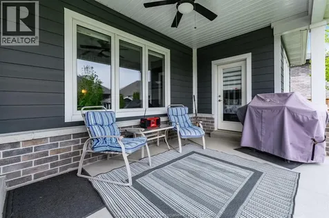 8 Wisteria Lane Kingsville ON N9Y 0E3