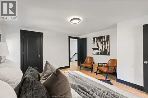 2163 Victoria Windsor ON N8X 1P8