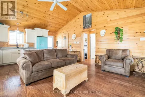 3 Awenda Avenue Wasaga Beach ON L9Z 1X7