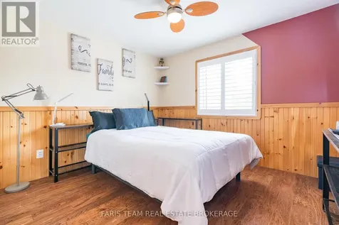 3 Awenda Avenue Wasaga Beach ON L9Z 1X7