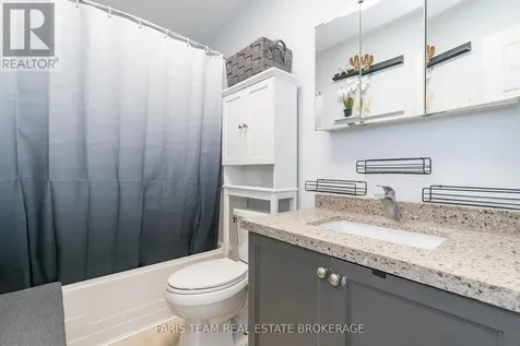 3 Awenda Avenue Wasaga Beach ON L9Z 1X7