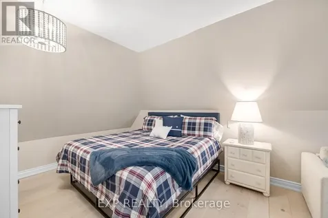 5 Invermara Court Orillia ON L3V 8B4