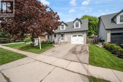 26 Peachtree Crescent Cambridge ON N1S 4W5