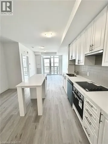 461 Green Road Hamilton ON L8E 5B4