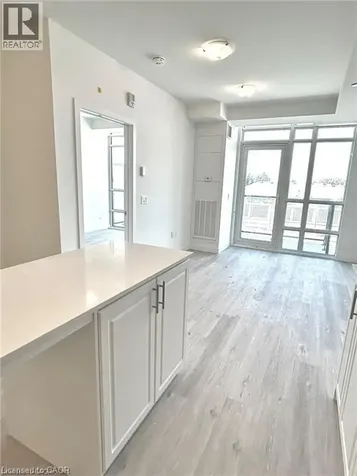 461 Green Road Hamilton ON L8E 5B4