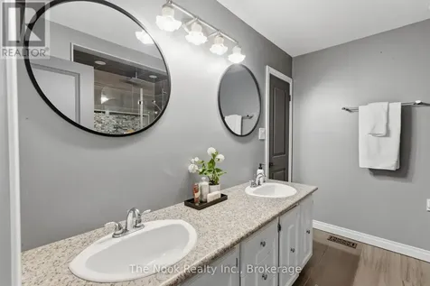 2625 Bellwood Drive Clarington ON L1B 1L9