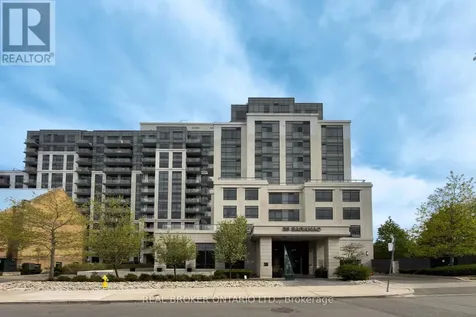 35 Saranac Boulevard Toronto (englemount-lawrence) ON M6A 2G4