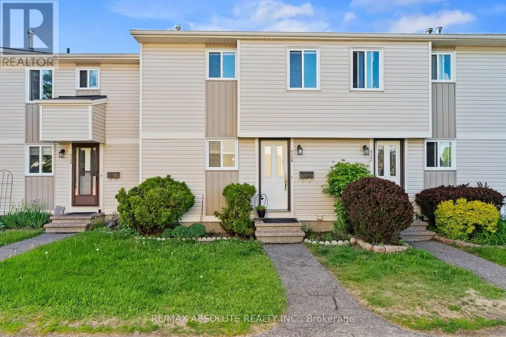 413 Woodfield Drive Ottawa ON K2G 4B7