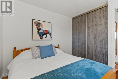 413 Woodfield Drive Ottawa ON K2G 4B7