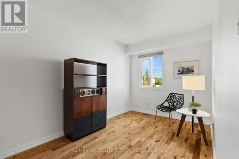 413 Woodfield Drive Ottawa ON K2G 4B7