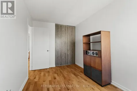 413 Woodfield Drive Ottawa ON K2G 4B7
